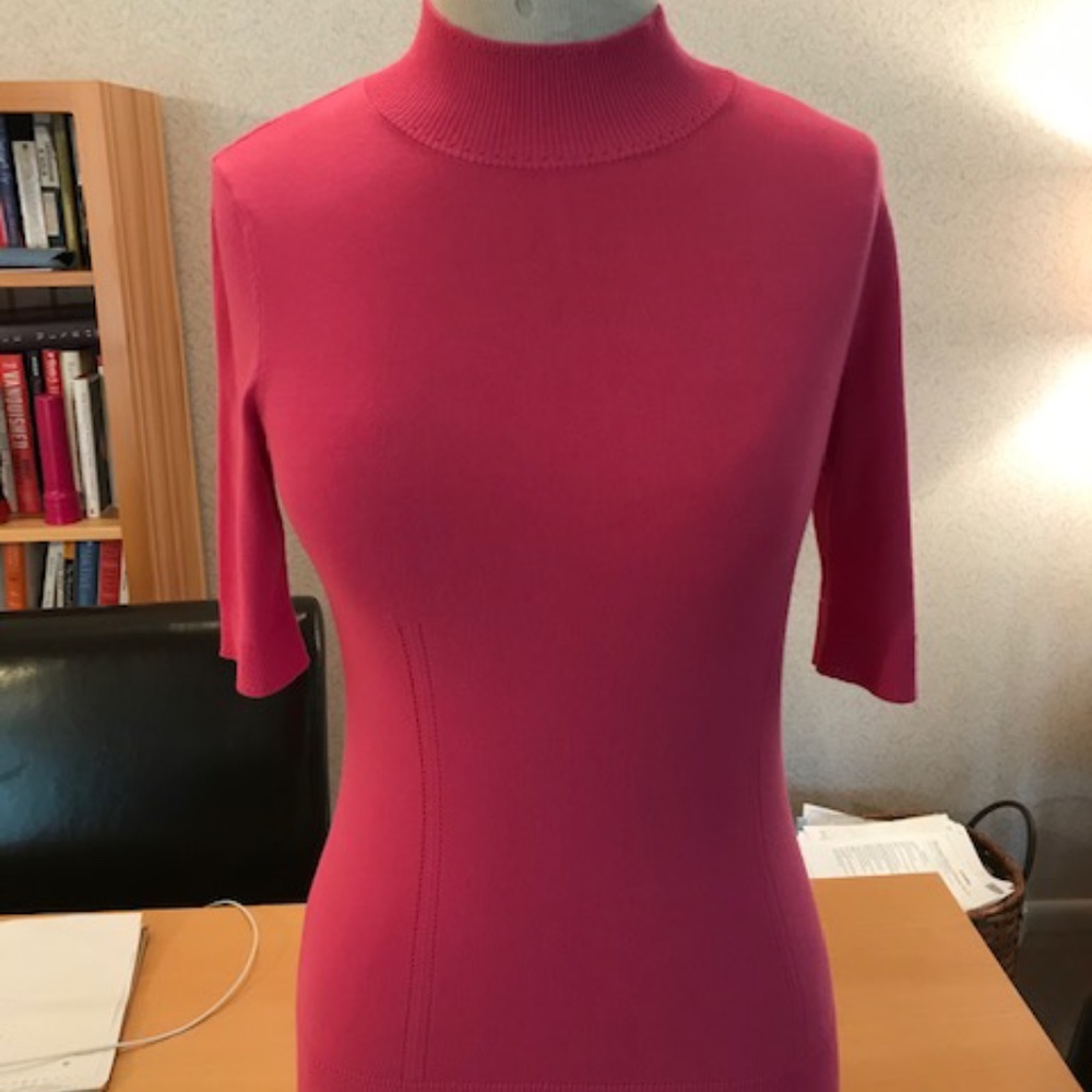 Milly mock turtleneck in hot pink/fuchsia - XS/S